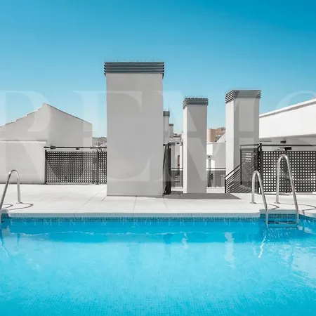 Apartment Elegant With Community Pool & Parking - Center