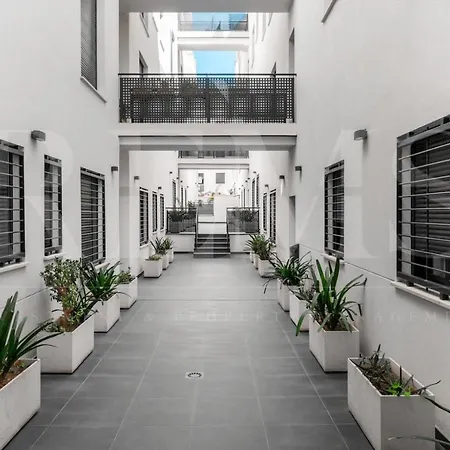 Elegant With Community Pool & Parking - Center Malaga